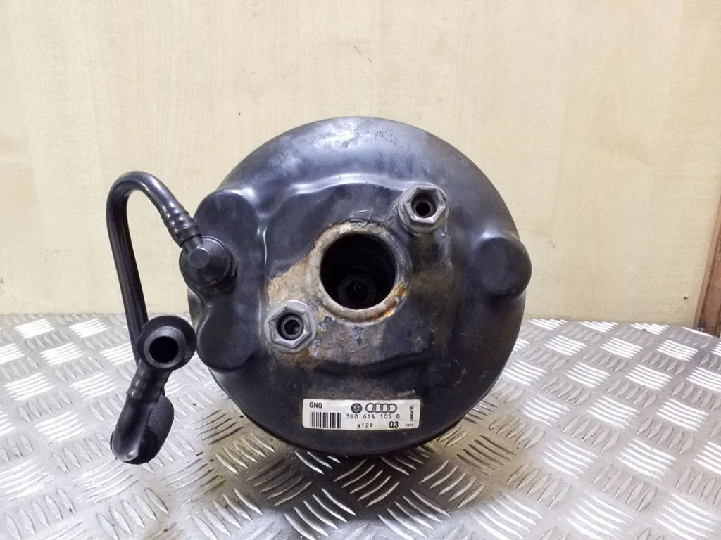 Brake booster 3B0614105B – Volkswagen Passat B5.5 (2001-2005)