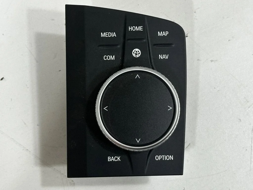 Head unit multimedia control – BMW X4 G02 (2018-)