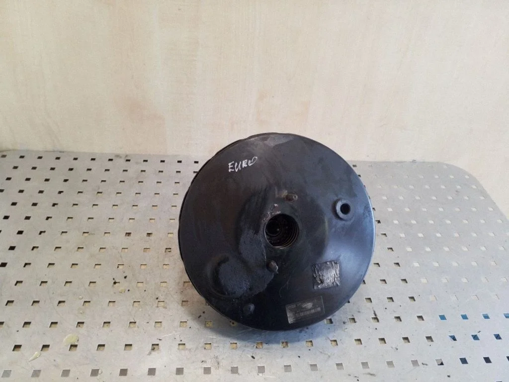 Brake booster – Ford Focus C-MAX (2003-2010)