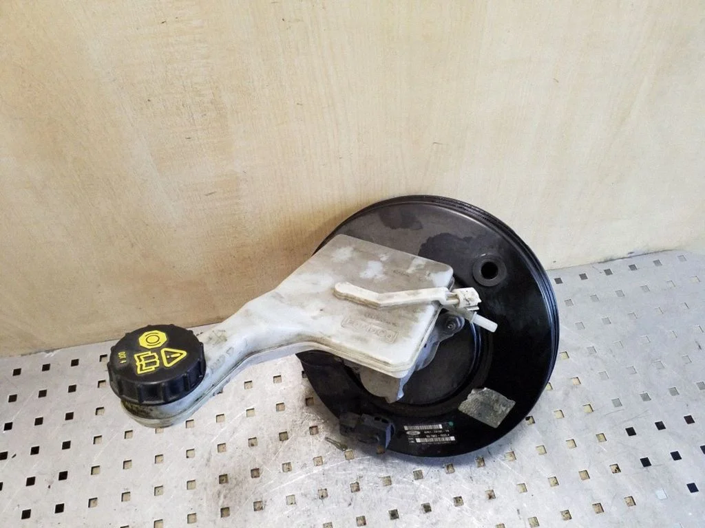 Brake booster BV612B195TD – Ford Focus (2010-2017)