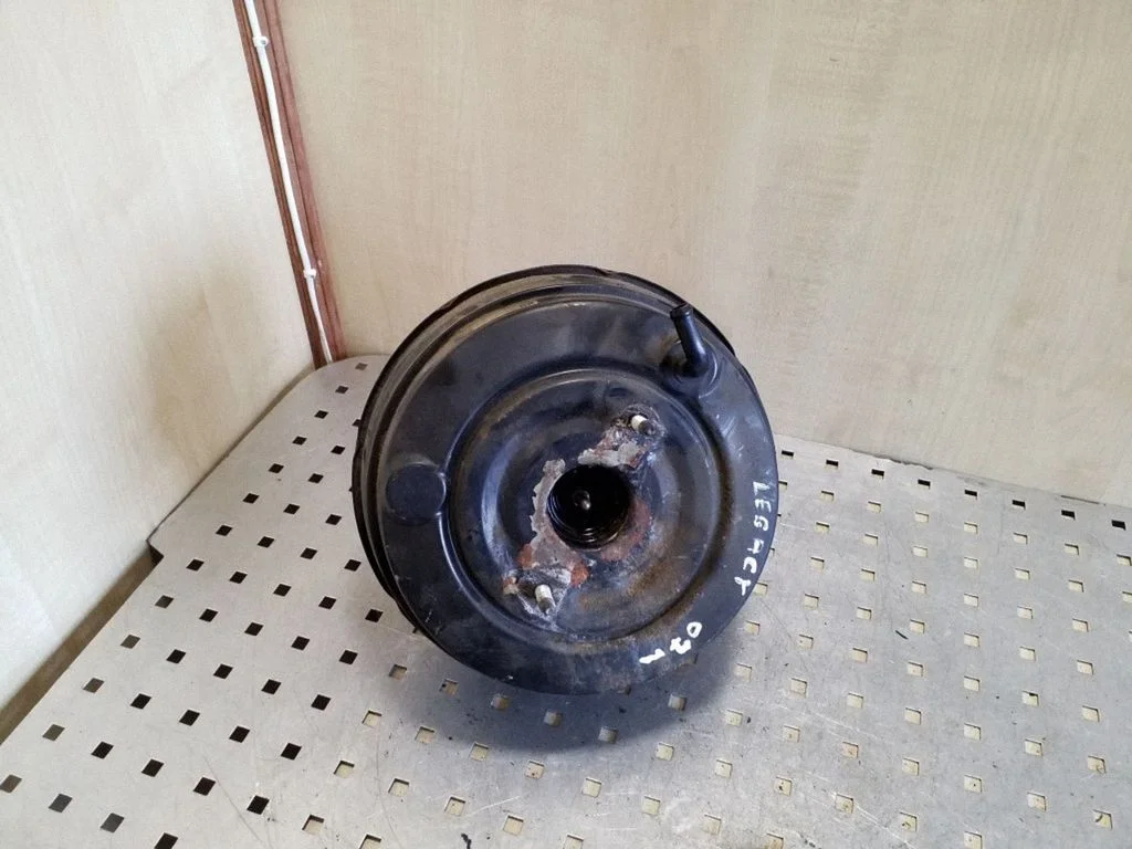 Brake booster – Subaru Legacy (2004-2006)