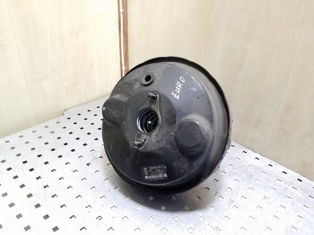 Brake booster 7H0612101A