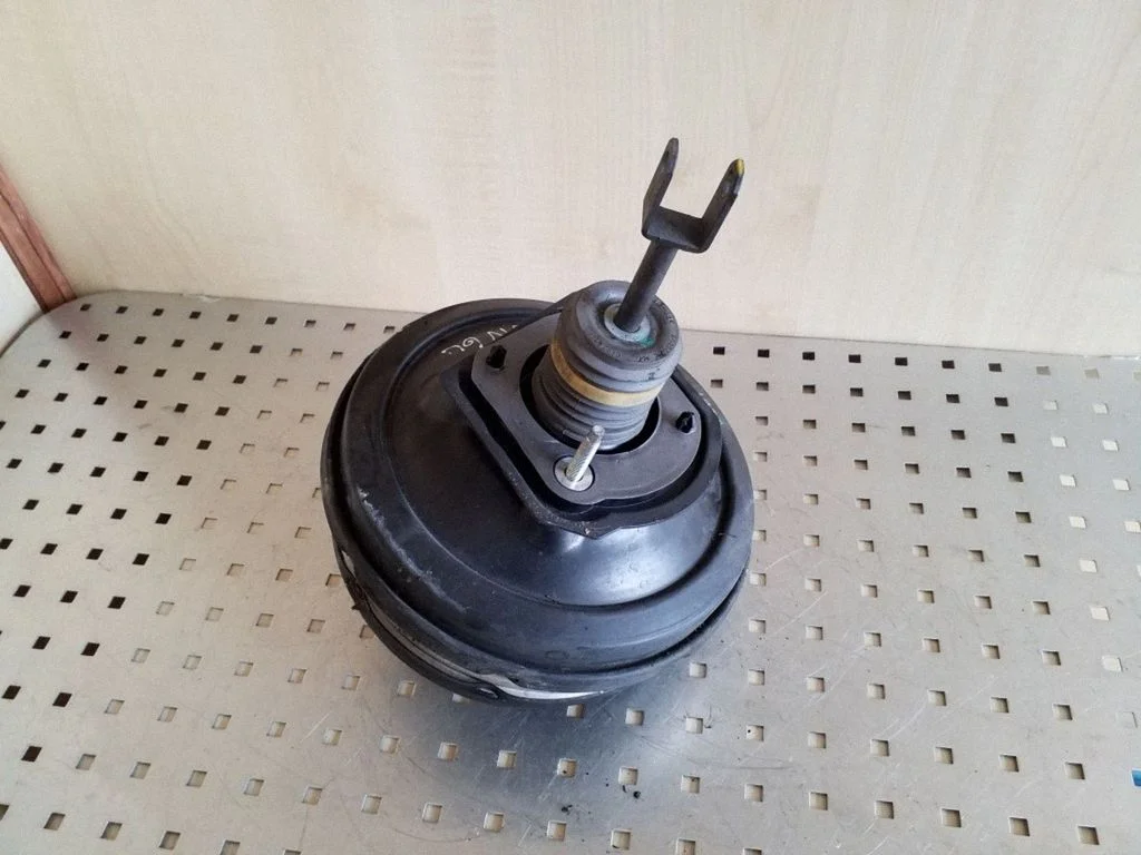Brake booster 296796726020