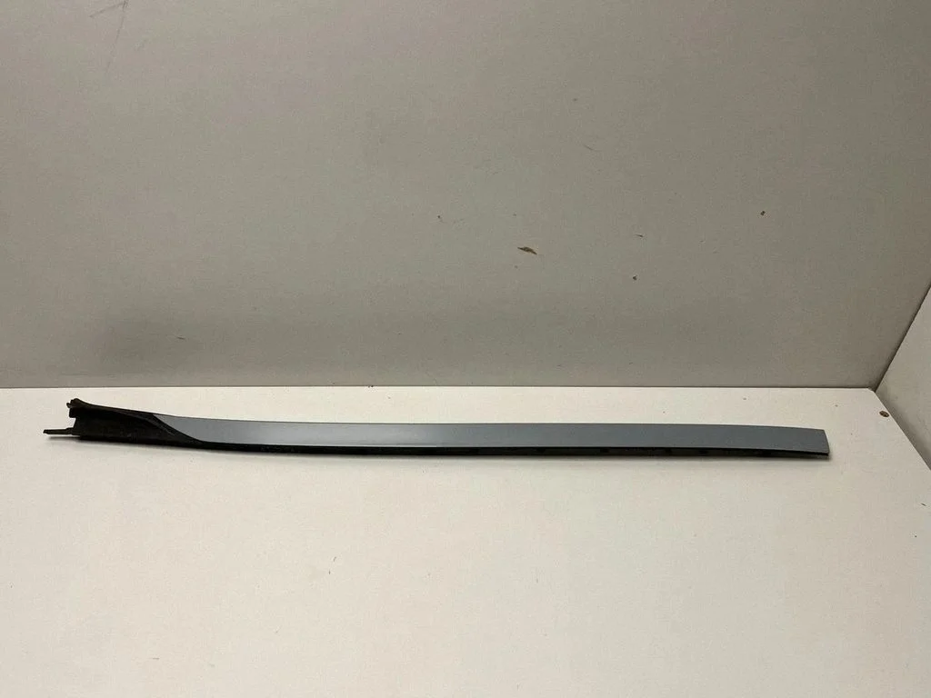 Vējstikla apdare – BMW X6 G06 (2019-)