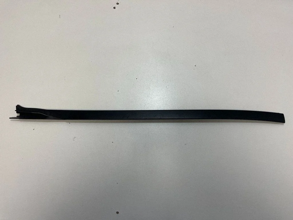 Vējstikla apdare – BMW X5M G05 F95 (2019-)