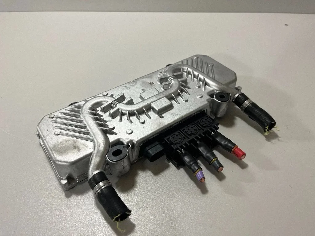 Mootori juhtmoodul (ECU) – BMW X5M G05 F95 (2019-)