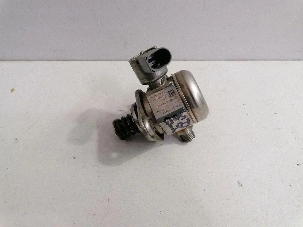 Mechanical fuel pump 7595339