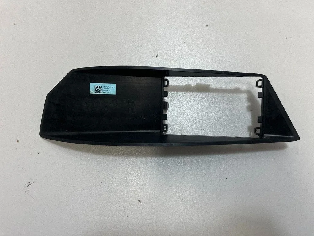 Aklās zonas modulis – BMW X5M G05 F95 (2019-)