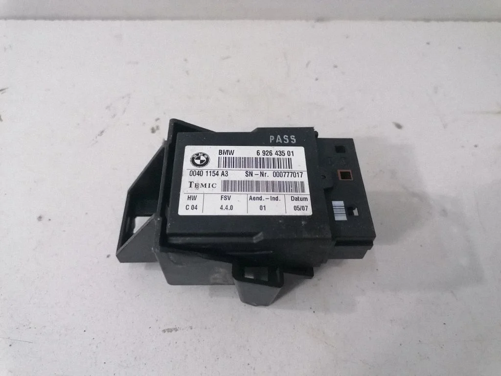 Sēdekļa vadības bloks 6926435