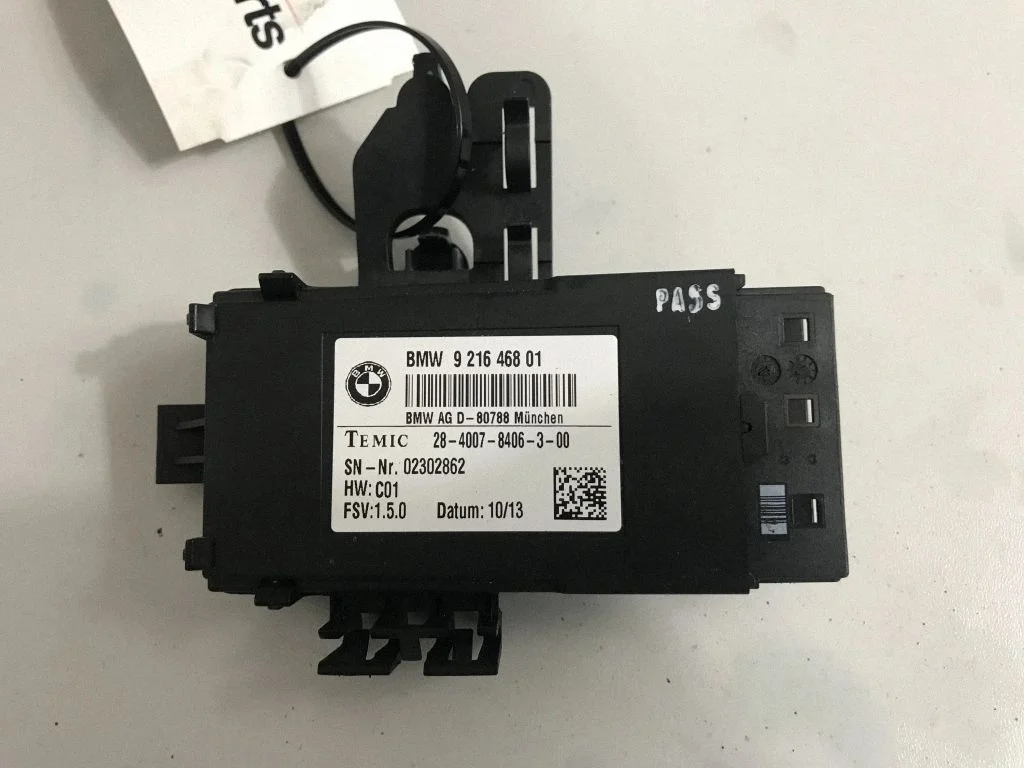 Sēdekļa vadības bloks 9216468