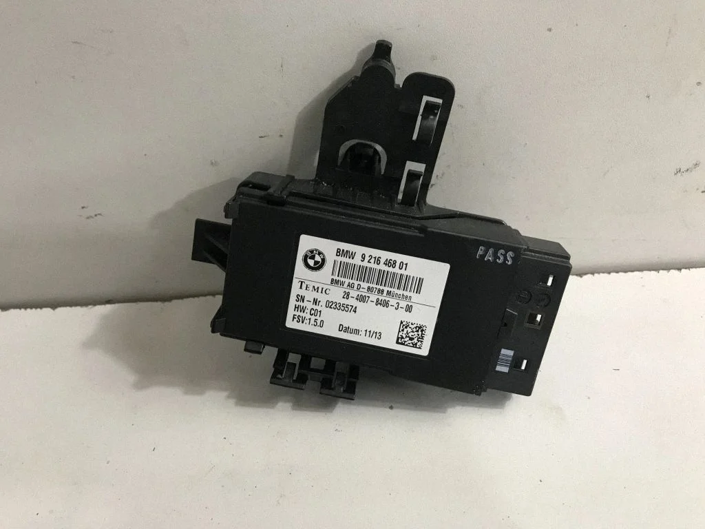 Sēdekļa vadības bloks 9216468