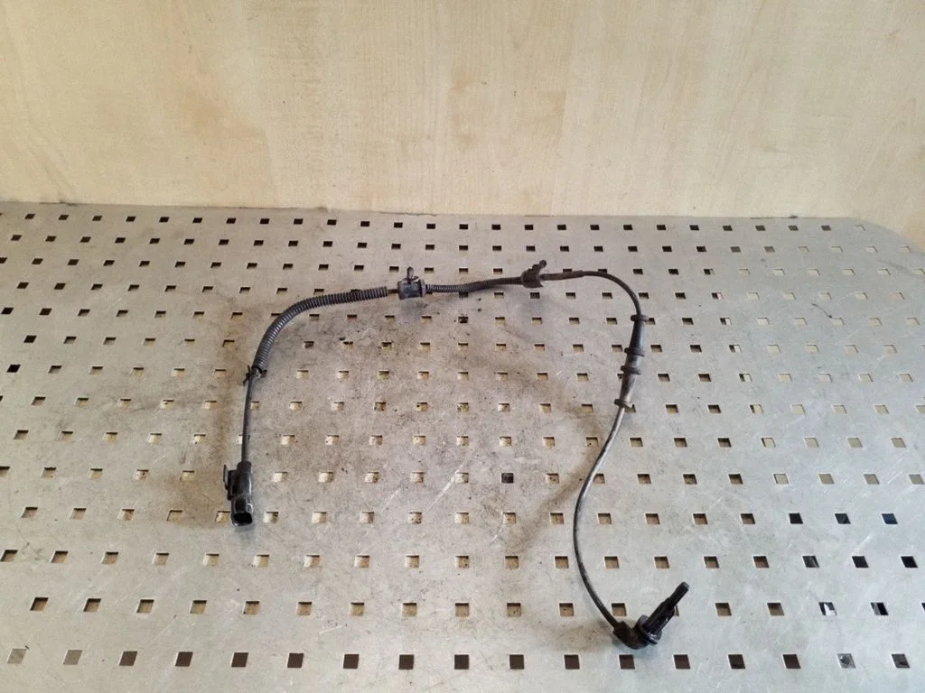 ABS brake wheel speed sensor 13329258