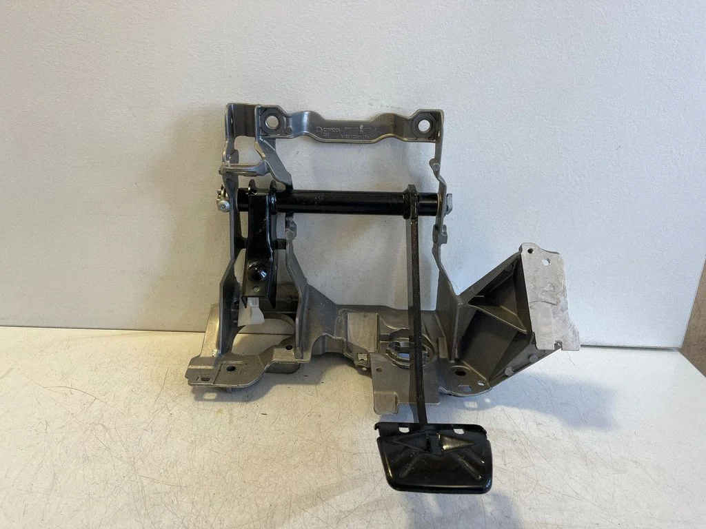 Brake pedal – Audi A5 (2016-2024)