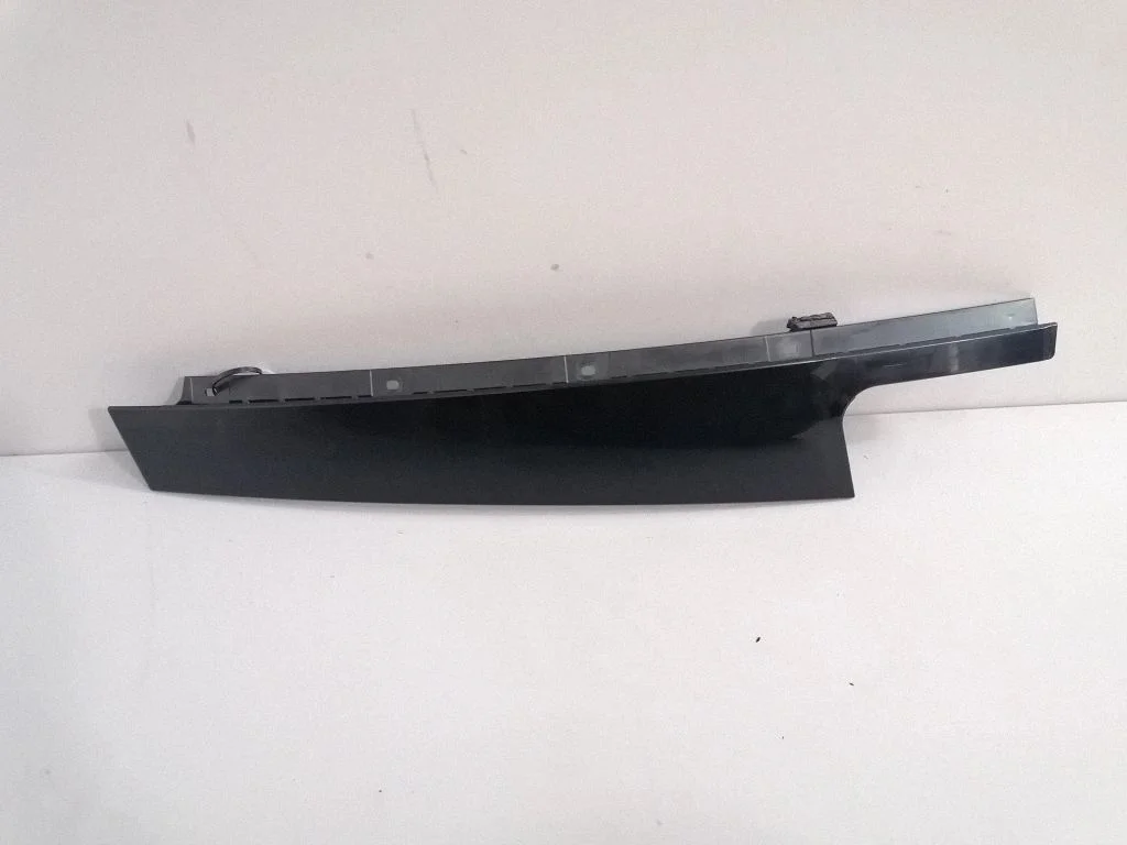 Rear door glass trim molding – BMW 3 Series F30 F35 F31 (2012-2018)