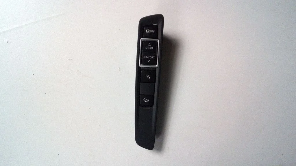 A set of switches – BMW X5 F15 (2013-2017)