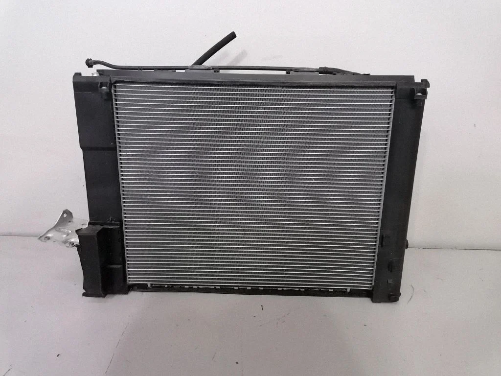 Radiatoru komplekts 8641950