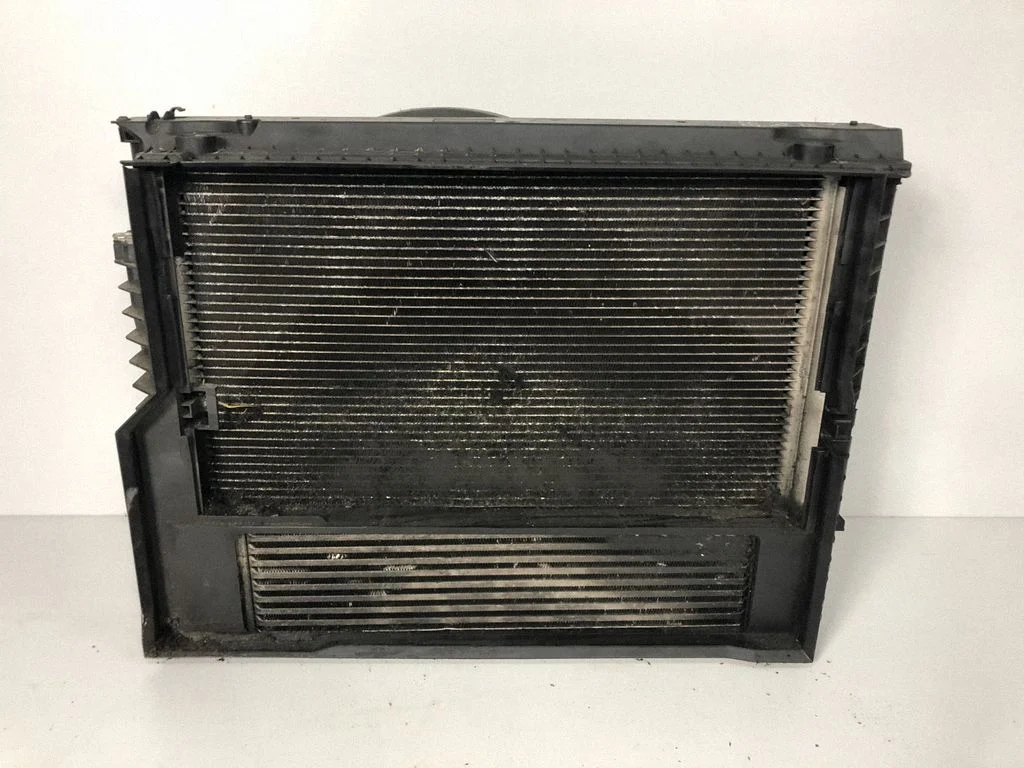 Chłodnice – komplet – BMW Seria 7 E65 E66 (2001-2008)