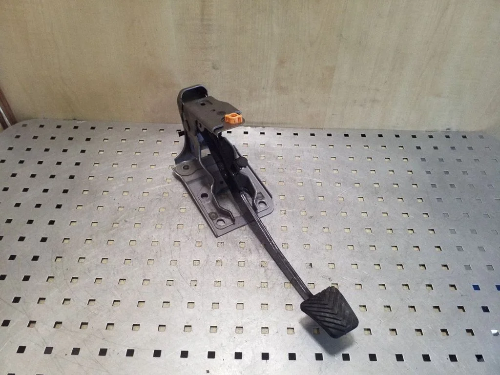 Brake pedal