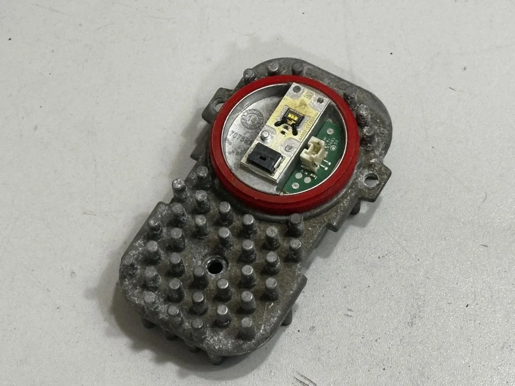 LED gaismas modulis – BMW X5 F15 (2013-2017)