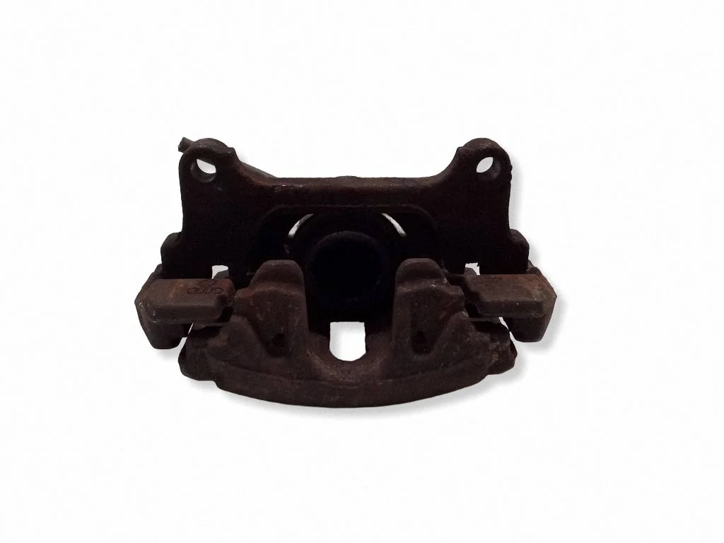 Front brake caliper – left