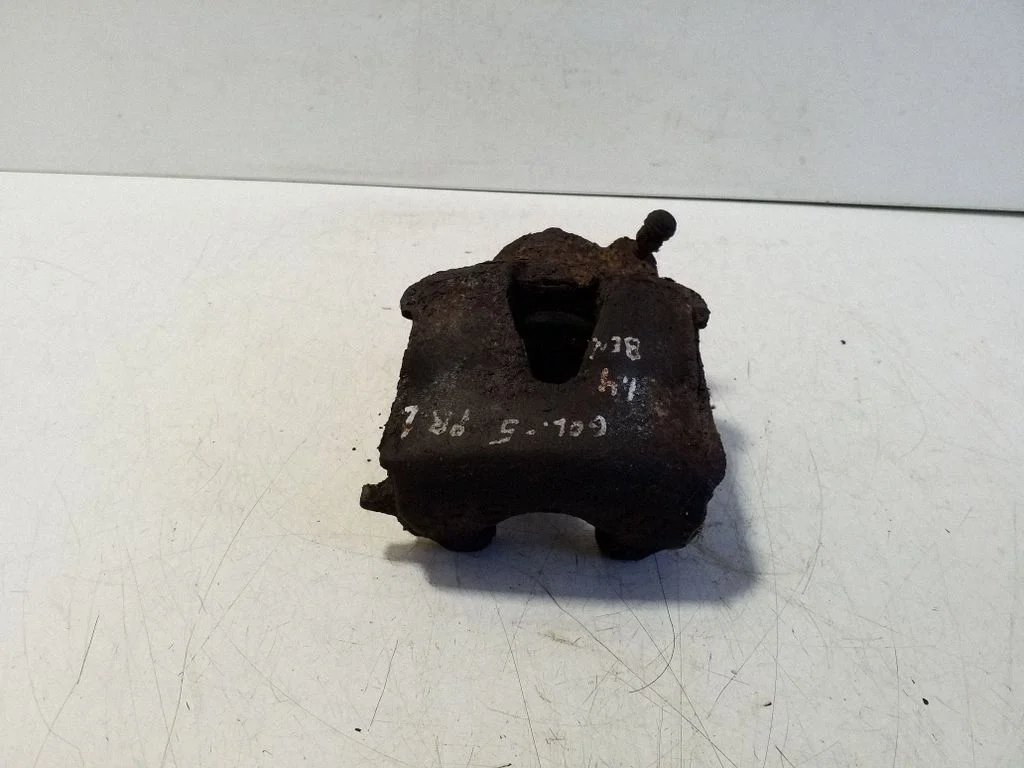 Front brake caliper – left