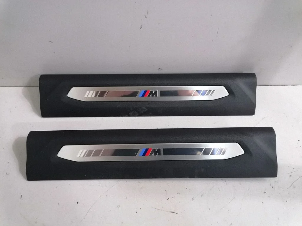 Sliekšņu apdares komplekts (iekšējais) 8096790 – BMW 2. sērija F44 (2019-2024)