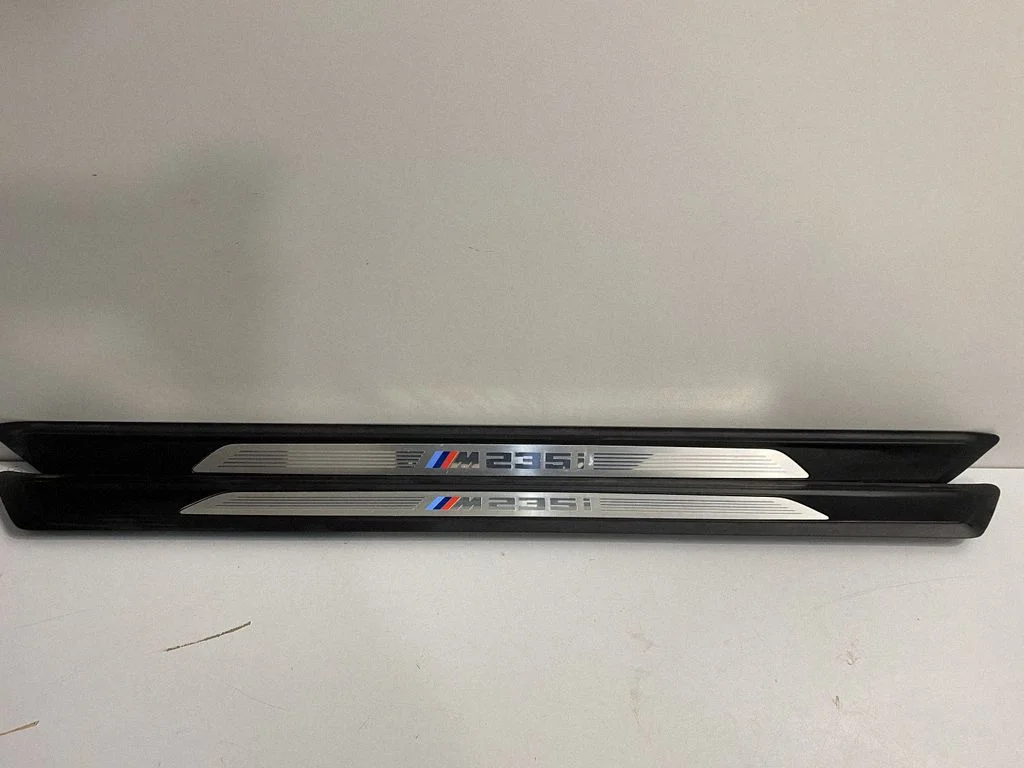Sliekšņu apdares komplekts (iekšējais) 8058892 – BMW 2. sērija F22 F23 (2013-2017)
