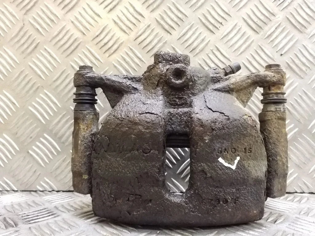 Esimene pidurisadul – vasak