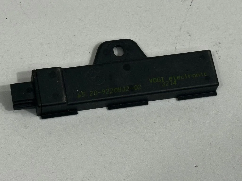 Keyless system antenna – BMW X5 F15 (2013-2017)