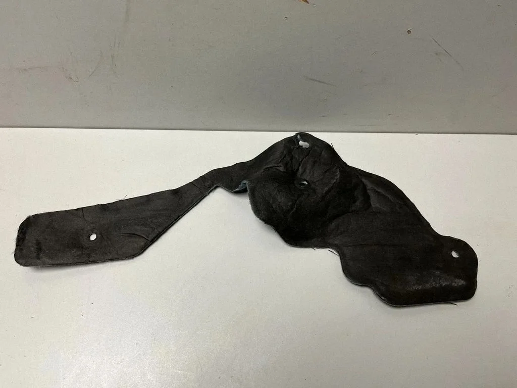 Sound insulation of firewall – BMW X6 G06 (2019-)