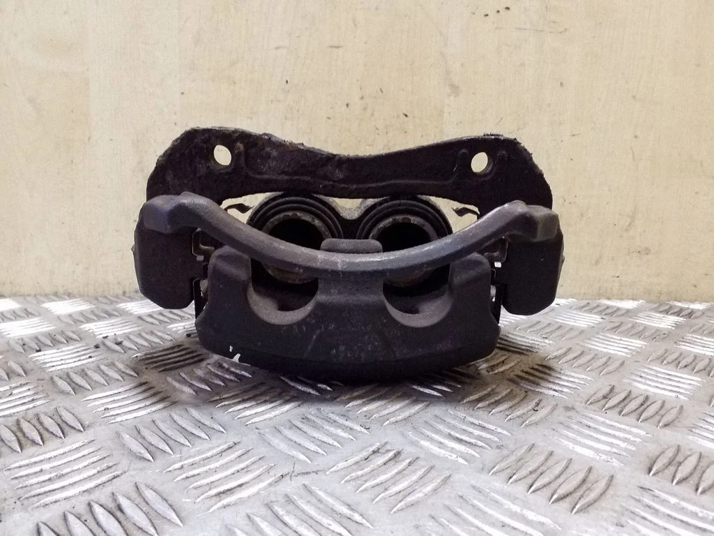 Esimene pidurisadul – parem