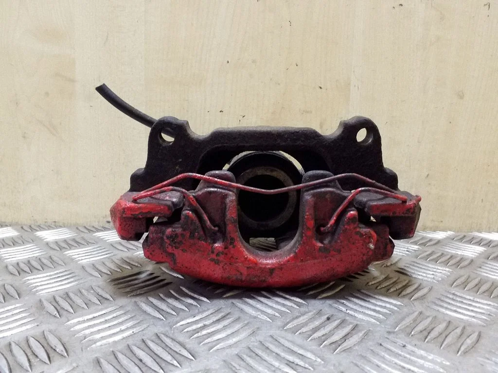 Front brake caliper – Volkswagen Scirocco (2008-2016)