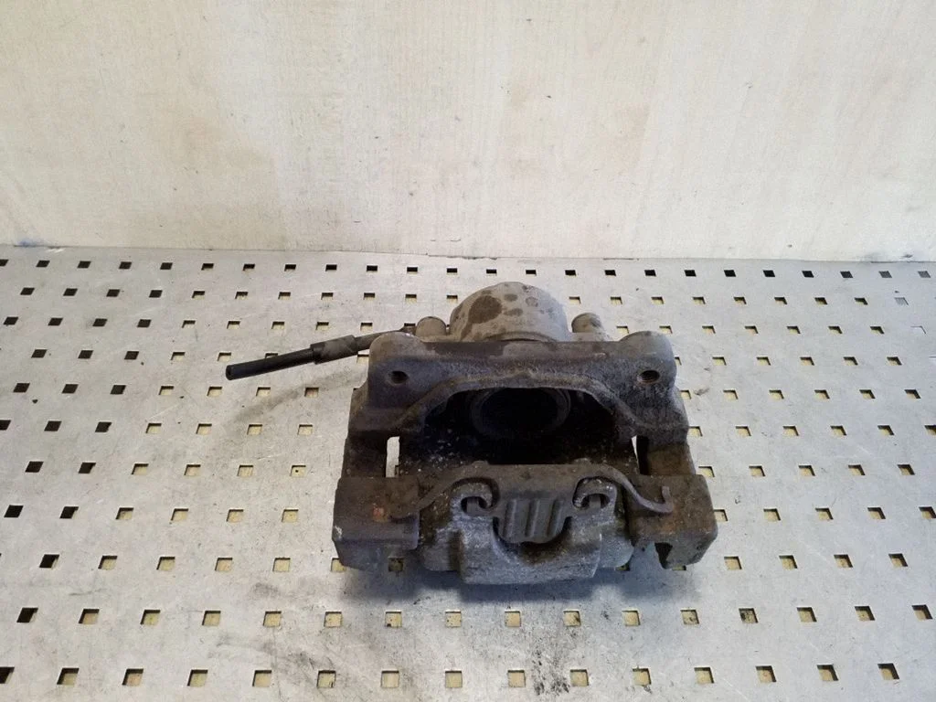 Front brake caliper 6024330