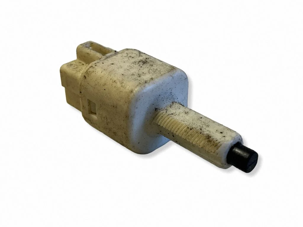 Brake pedal sensor switch