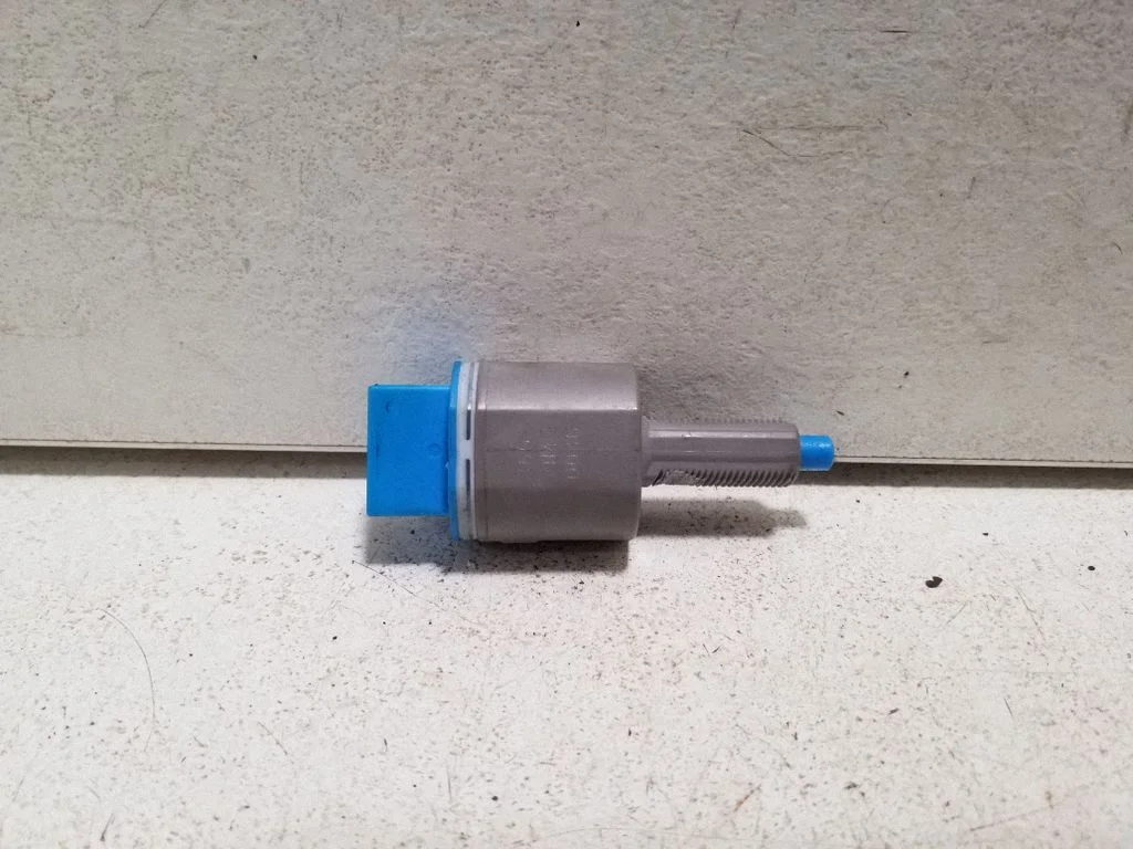 Brake pedal sensor switch 3602H43