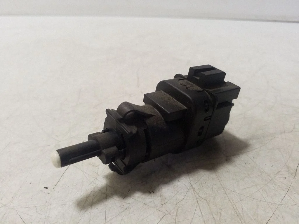 Piduripedaali andur 3M5T13480AC
