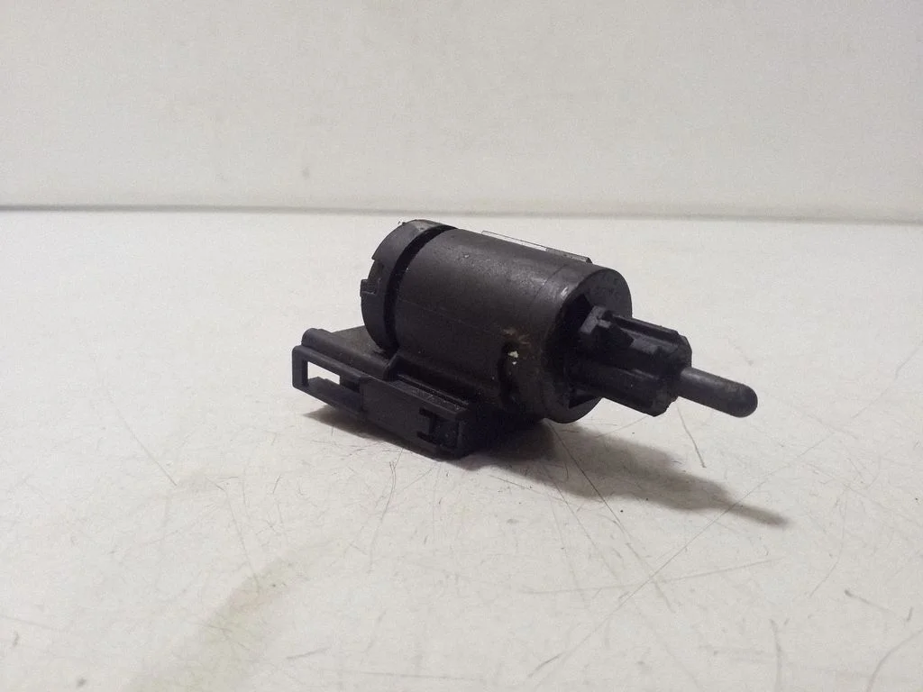 Bremžu pedāļa sensors 1J0945511D