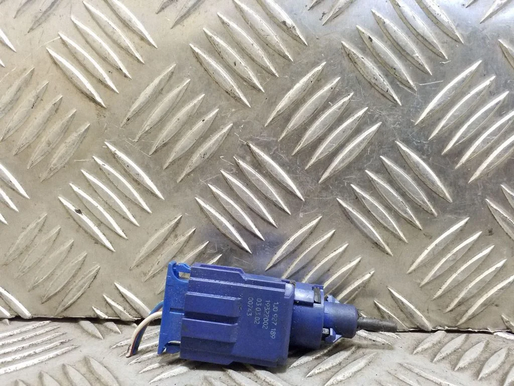 Bremžu pedāļa sensors 1J0927189