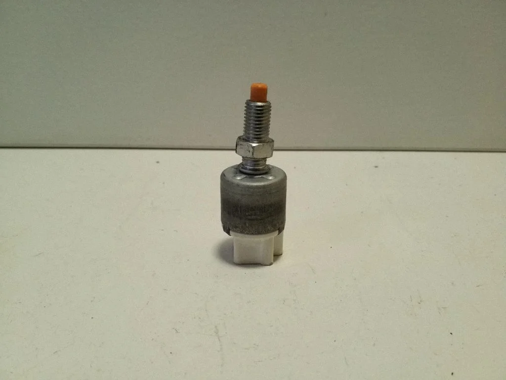 Brake pedal sensor switch