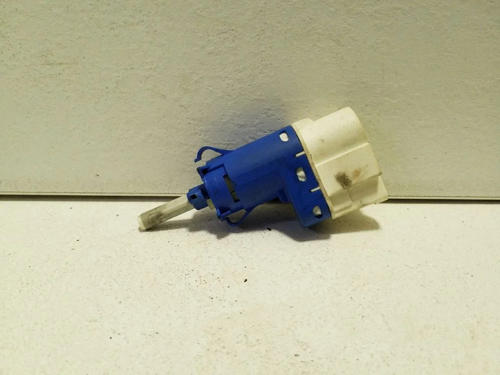 Bremžu pedāļa sensors AA6T9C872AA
