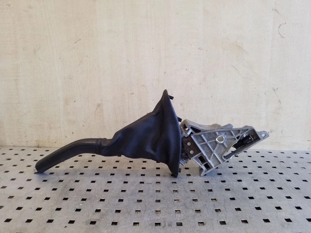 Handbrake/parking brake lever assembly ENMC21120