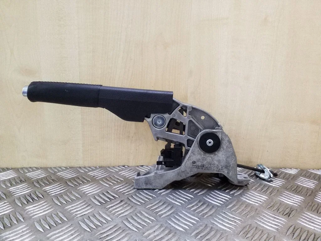 Handbrake/parking brake lever assembly – Volkswagen Golf Plus (2005-2013)