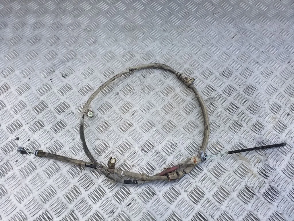 Handbrake/parking brake wiring cable – left