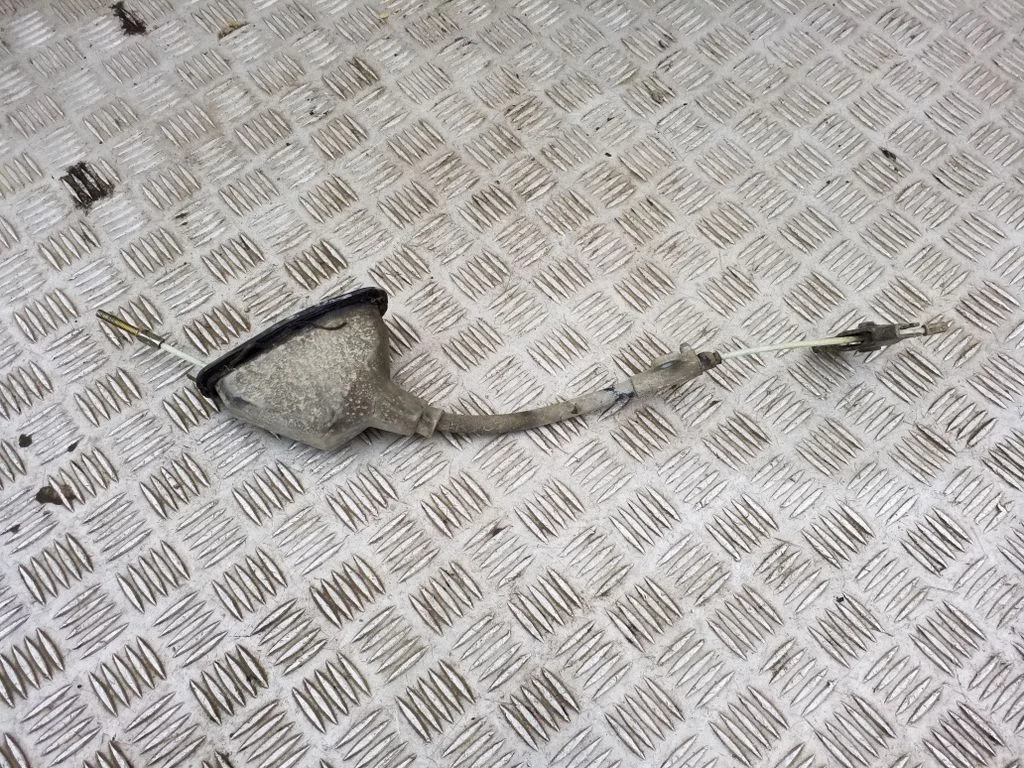 Käsipiduri trossid – Nissan Pathfinder R51 (2005-2012)