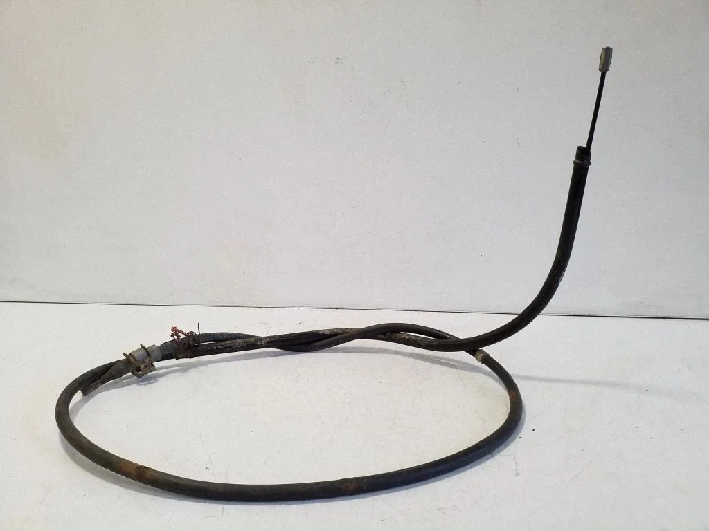 Handbrake/parking brake wiring cable