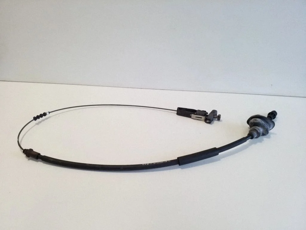 Handbrake/parking brake wiring cable 9813259380