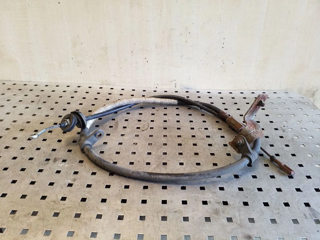 Handbrake/parking brake wiring cable 1370472080