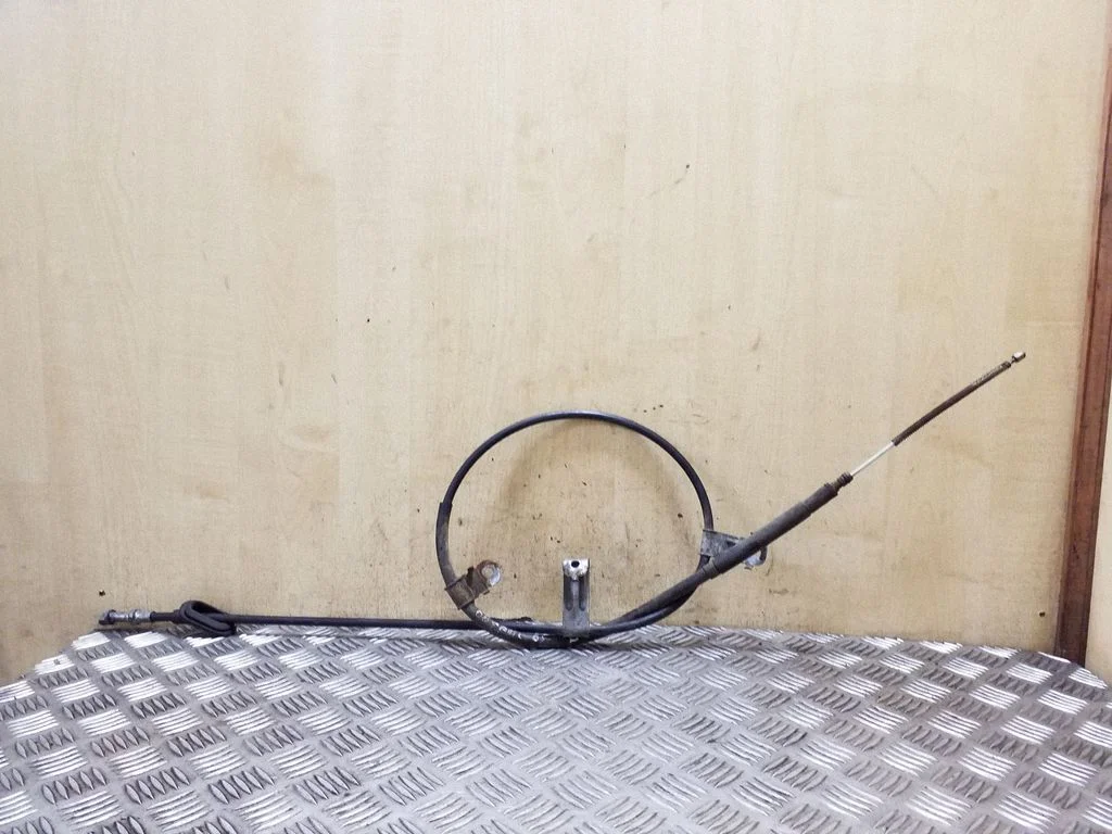 Handbrake/parking brake wiring cable – left
