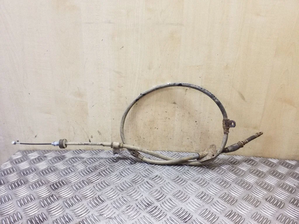 Handbrake/parking brake wiring cable – right