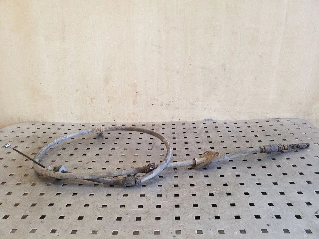 Handbrake/parking brake wiring cable – left